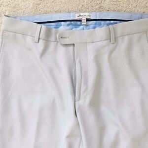 Peter Millar lightweight men’s pants. 34 waist/32 length